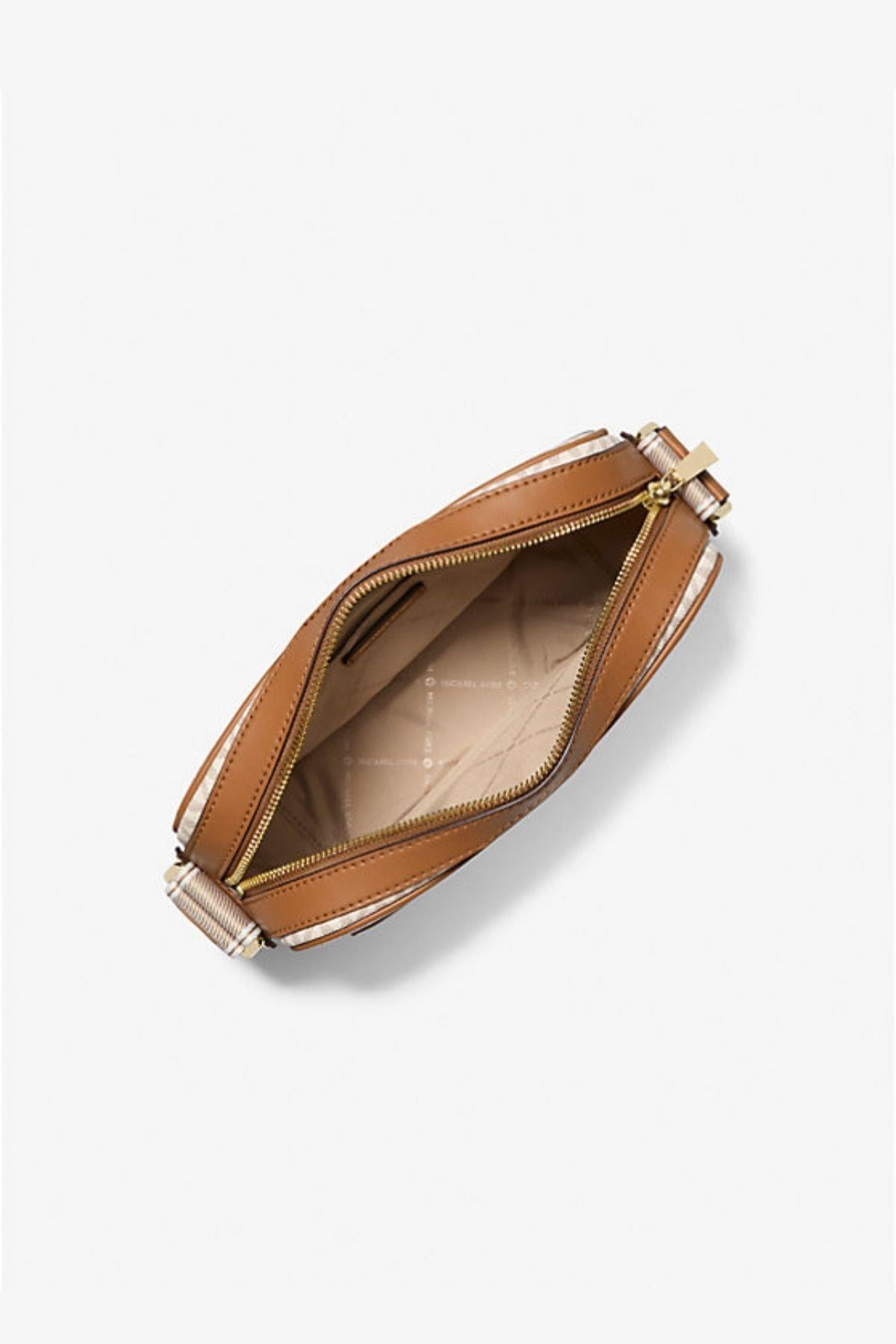 Michael Kors Michael Kors Kadın MK Yazı Desen Ön Bölüm Deri Cep Ayarlanabilir Askı Bej Omuz Çantası 32R5G5VC9B-VANILACRN