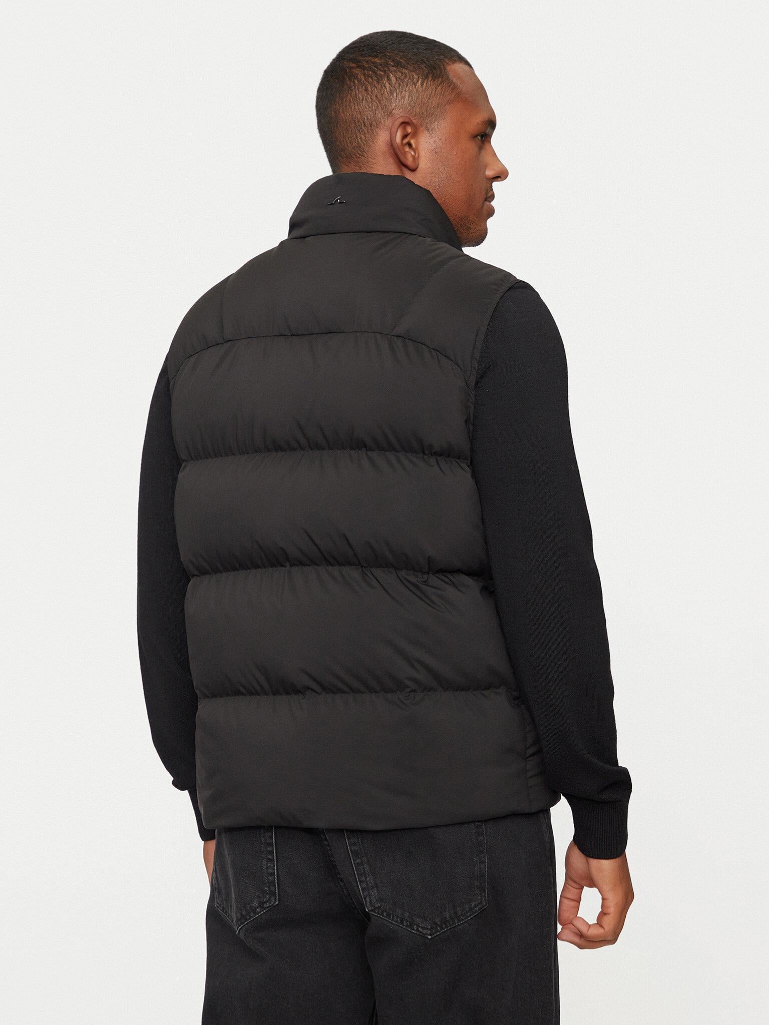 Paul Shark Paul Shark Erkek Regular Fit Kolsuz Dik Yaka Fermuar Kapamalı Siyah Yelek 14312614-011