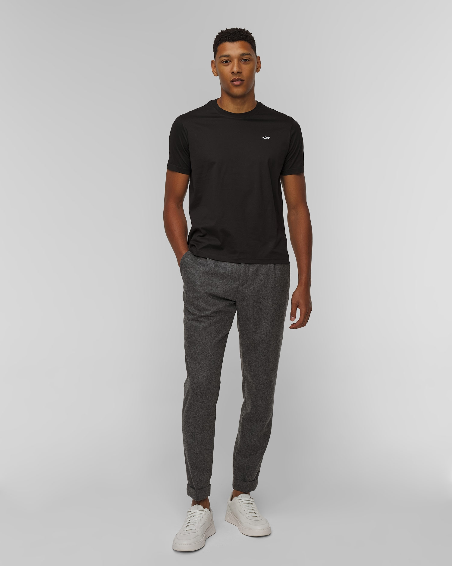 Paul Shark Paul Shark Erkek Regular Fit Ribanalı Yakalı Metalik Logo Detaylı Pamuklu Kısa Kollu Siyah T-Shirt 99311005-011