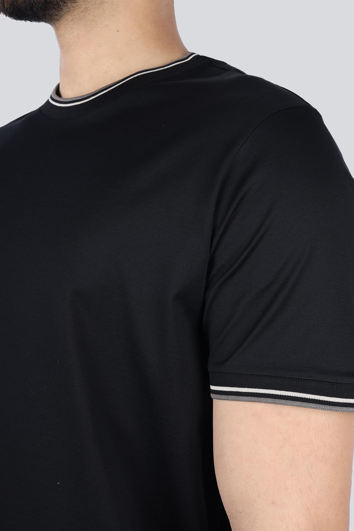 Paul Shark Paul Shark Erkek Regular Fit Yuvarlak Yaka %100 Pamuklu Kısa Kollu Siyah T-Shirt 25411025-011