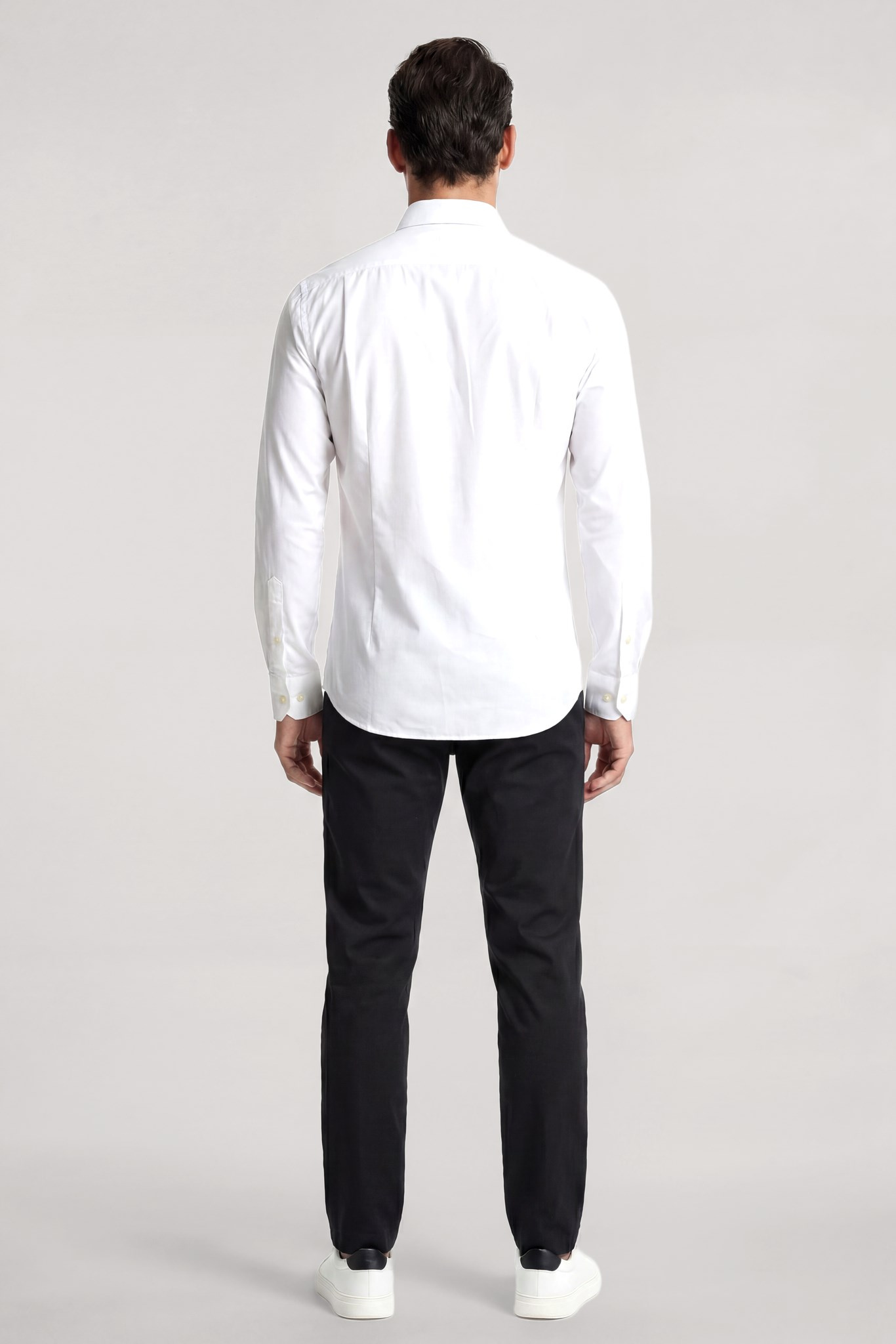 Paul Shark Paul Shark Erkek Slim Fit Logo İşleme Detaylı Pamuklu Uzun Kollu Beyaz Gömlek 26413800-010