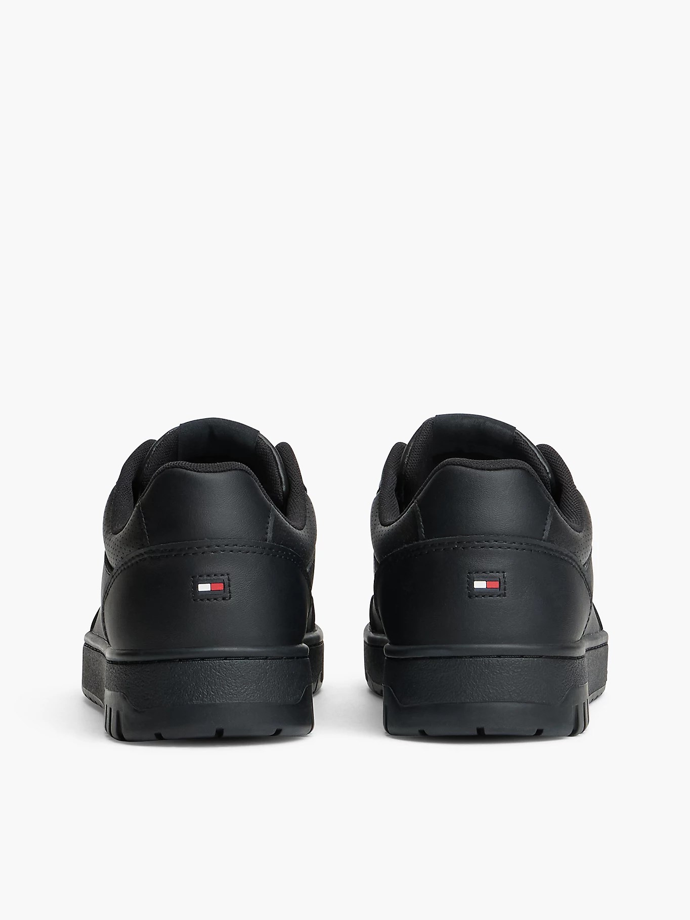 Tommy Hilfiger Tommy Hilfiger Erkek Deri Bağlamalı Rahat Taban Düz Model Siyah Sneaker FM0FM05927-BDS