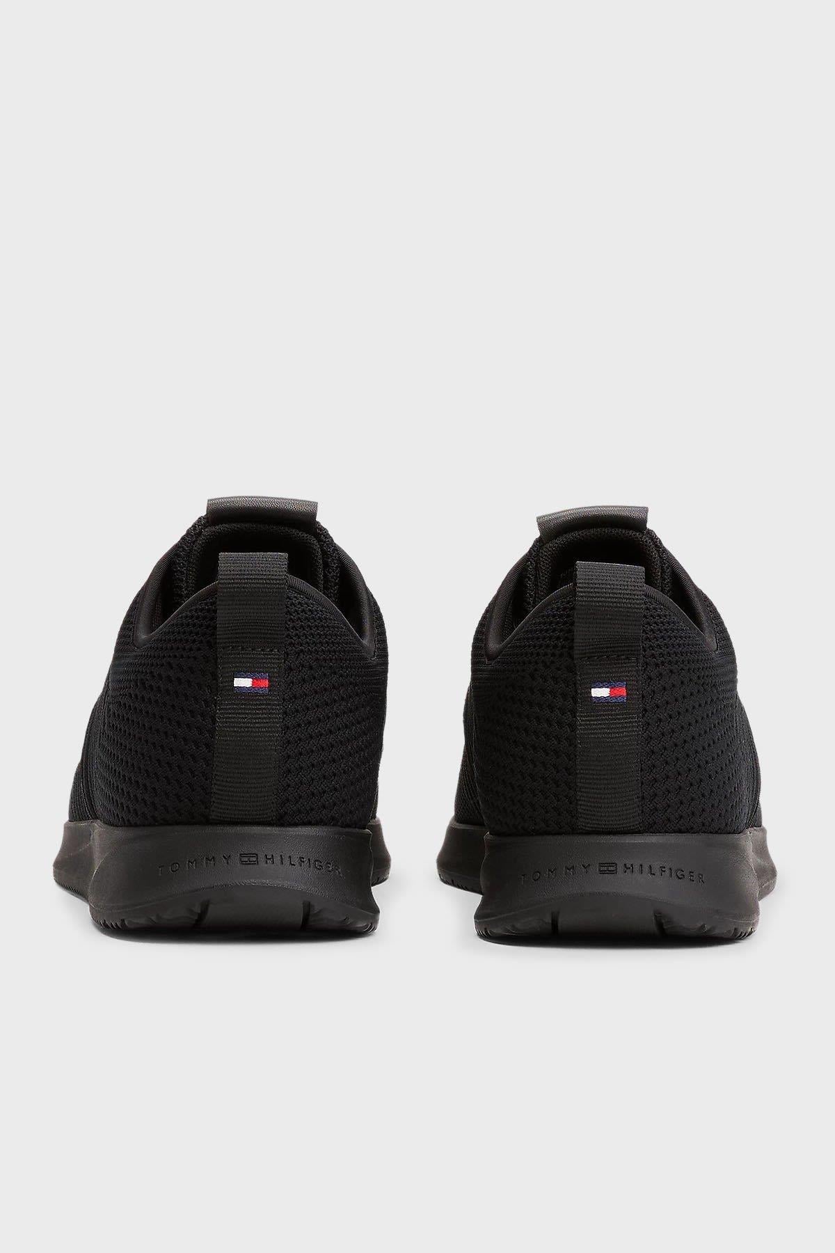 Tommy Hilfiger Tommy Hilfiger Erkek Düşük Bilekli Örme Üst Yüzeyli EVA Dış Tabanlı Siyah Sneaker FM0FM05527-BDS