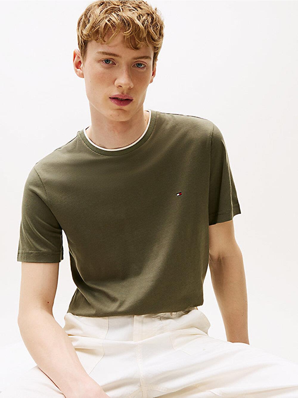 TOMMY HILFIGER Tommy Hilfiger Erkek Kısa Kol Bisiklet Yaka Pamuklu Düz Model Yeşil T-Shirt MW0MW39368-PLI