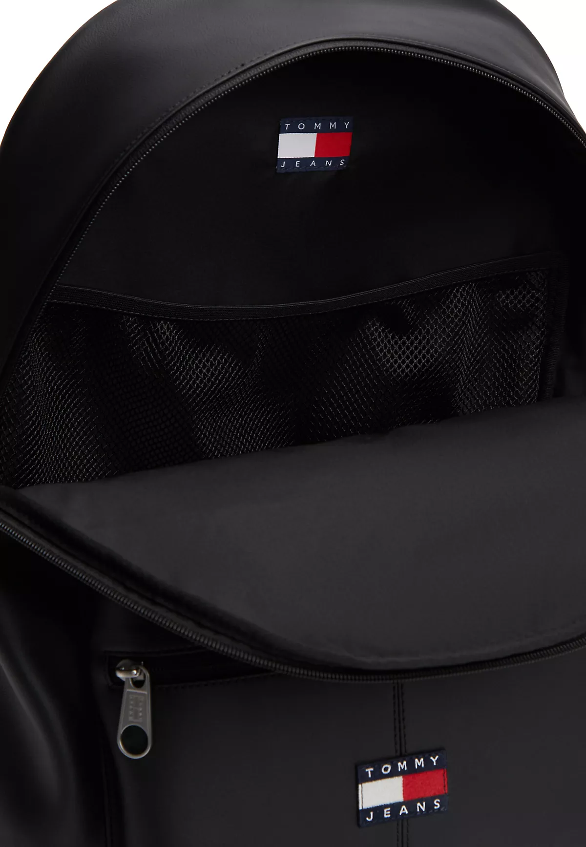 Tommy Hilfiger Tommy Hilfiger Erkek Küçük Bölme Fermuar Kapama Deri Sırt Askılı Siyah Sırt Çantası AM0AM14290-BDS