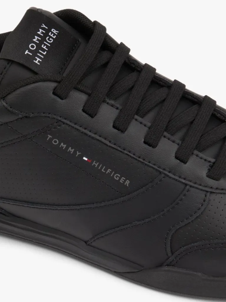 Tommy Hilfiger Tommy Hilfiger Erkek Logo Etiketli Dikiş Detaylı Deri Siyah Sneaker FM0FM05827-BDS
