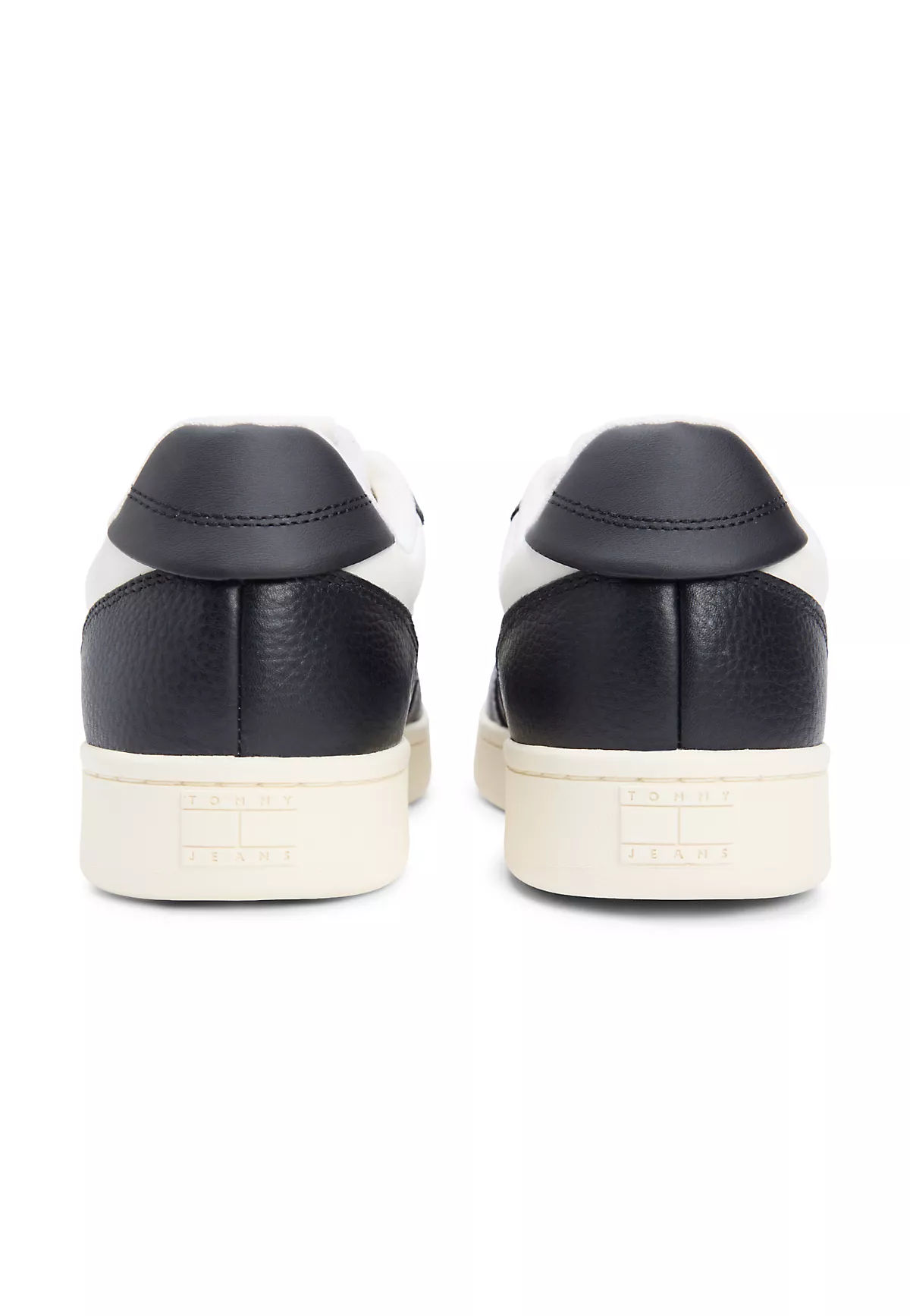Tommy Hilfiger Tommy Hilfiger Erkek Logo Detaylı Düşük Bilekli Deri Beyaz Sneaker EM0EM01685-0K9