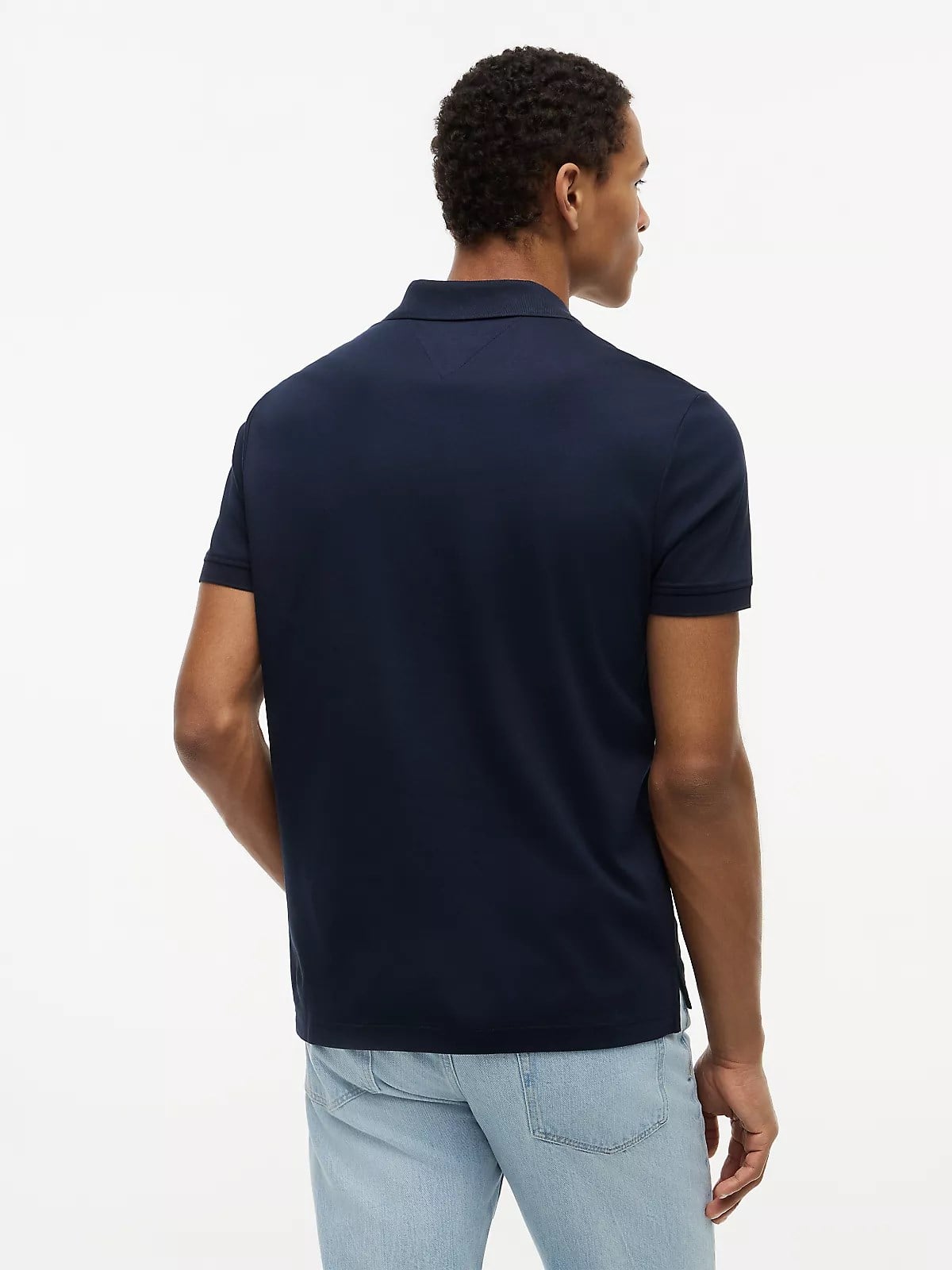 Tommy Hilfiger Tommy Hilfiger Erkek Normal Kalıp Kolu Bayrak Logolu Pamuklu Yarım Fermuarlı Kısa Kollu Lacivert Polo Yaka T-Shirt MW0MW43269-DW5