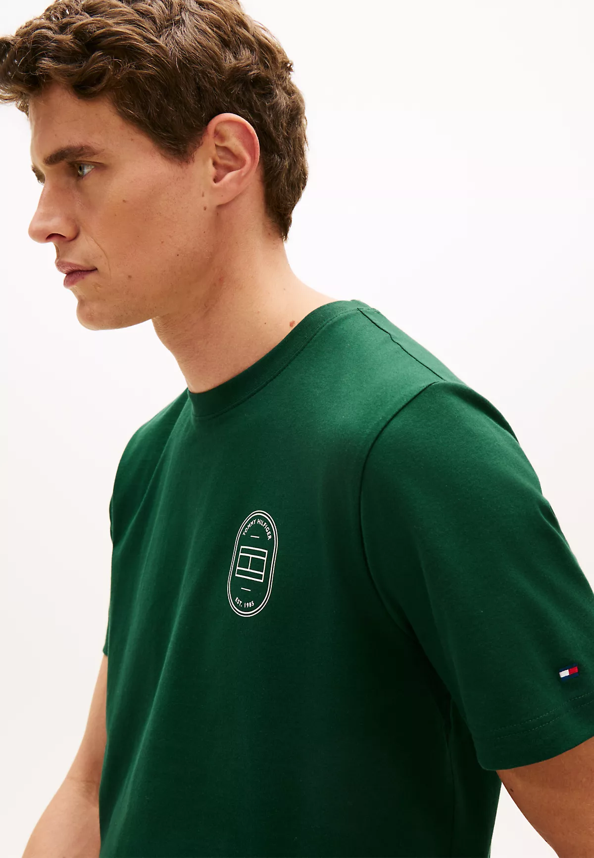 Tommy Hilfiger Tommy Hilfiger Erkek Normal Kesim Yuvarlak Yakalı Pamuklu Kısa Kollu Yeşil T-Shirt MW0MW42364-MBN