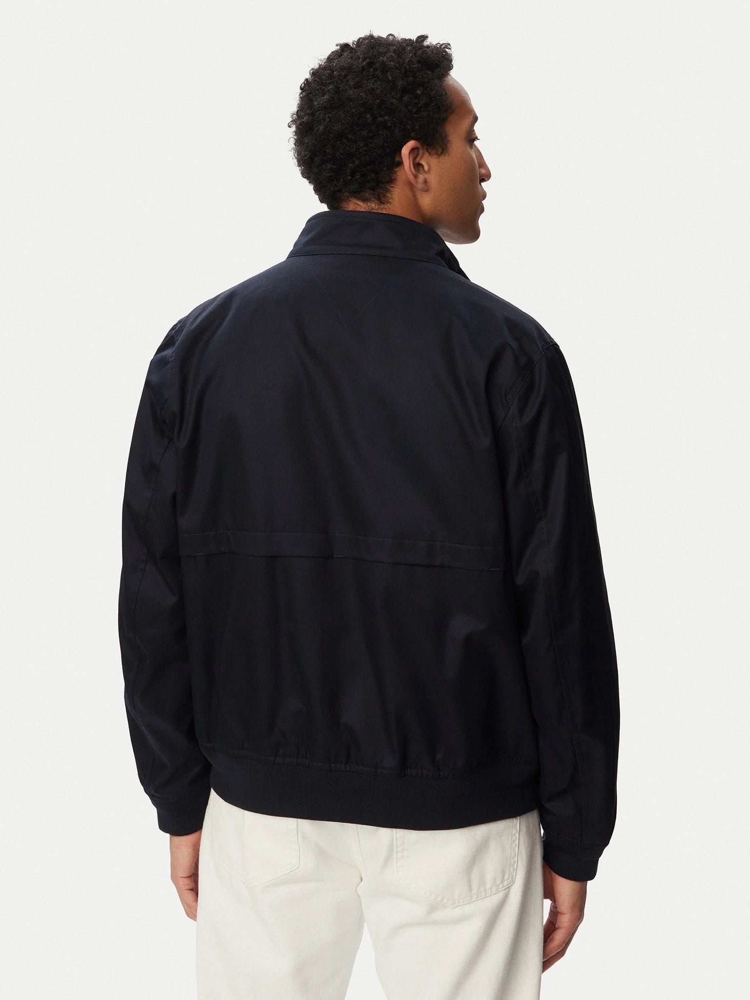 Tommy Hilfiger Tommy Hilfiger Erkek Normal Kalıp Dik Yakalı Fermuarlı Logo Detaylı Lacivert Ceket MW0MW43468-DW5