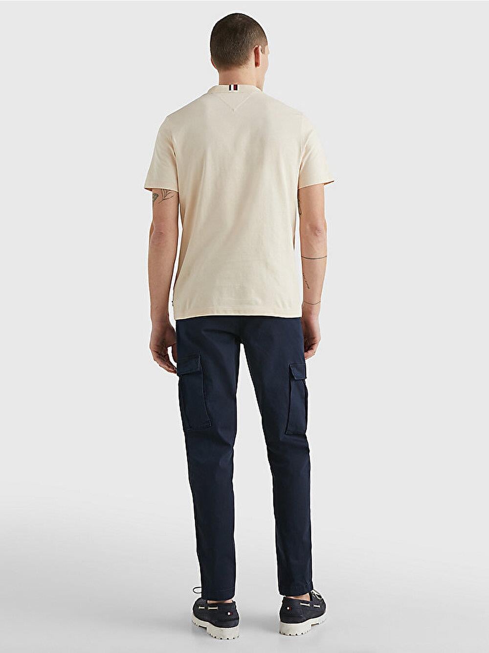 Tommy Hilfiger Tommy Hilfiger Erkek Pamuklu Yuvarlak Yaka Marka Logolu Bej T-Shirt MW0MW30055-AF6
