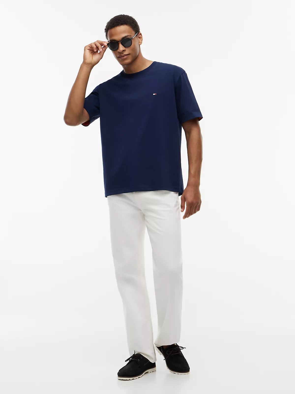 Tommy Hilfiger Tommy Hilfiger Erkek Rahat Kalıp Pamuklu Yuvarlak Yakalı Bayrak Logo Etiketli Kısa Kollu Lacivert T-Shirt MW0MW43203-DCC