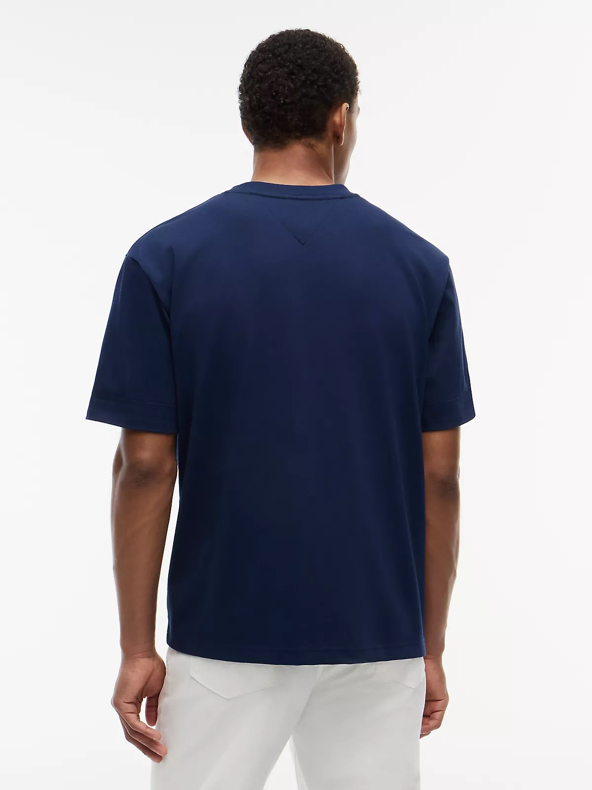 Tommy Hilfiger Tommy Hilfiger Erkek Rahat Kalıp Pamuklu Yuvarlak Yakalı Bayrak Logo Etiketli Kısa Kollu Lacivert T-Shirt MW0MW43203-DCC