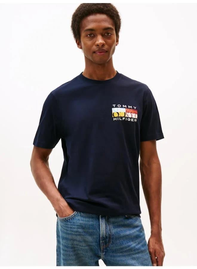 Tommy Hilfiger Tommy Hilfiger Erkek Rahat Kalıp Renk Bloklu Yuvarlak Yakalı %100 Pamuklu Kısa Kollu Lacivert T-Shirt MW0MW40006-DW5
