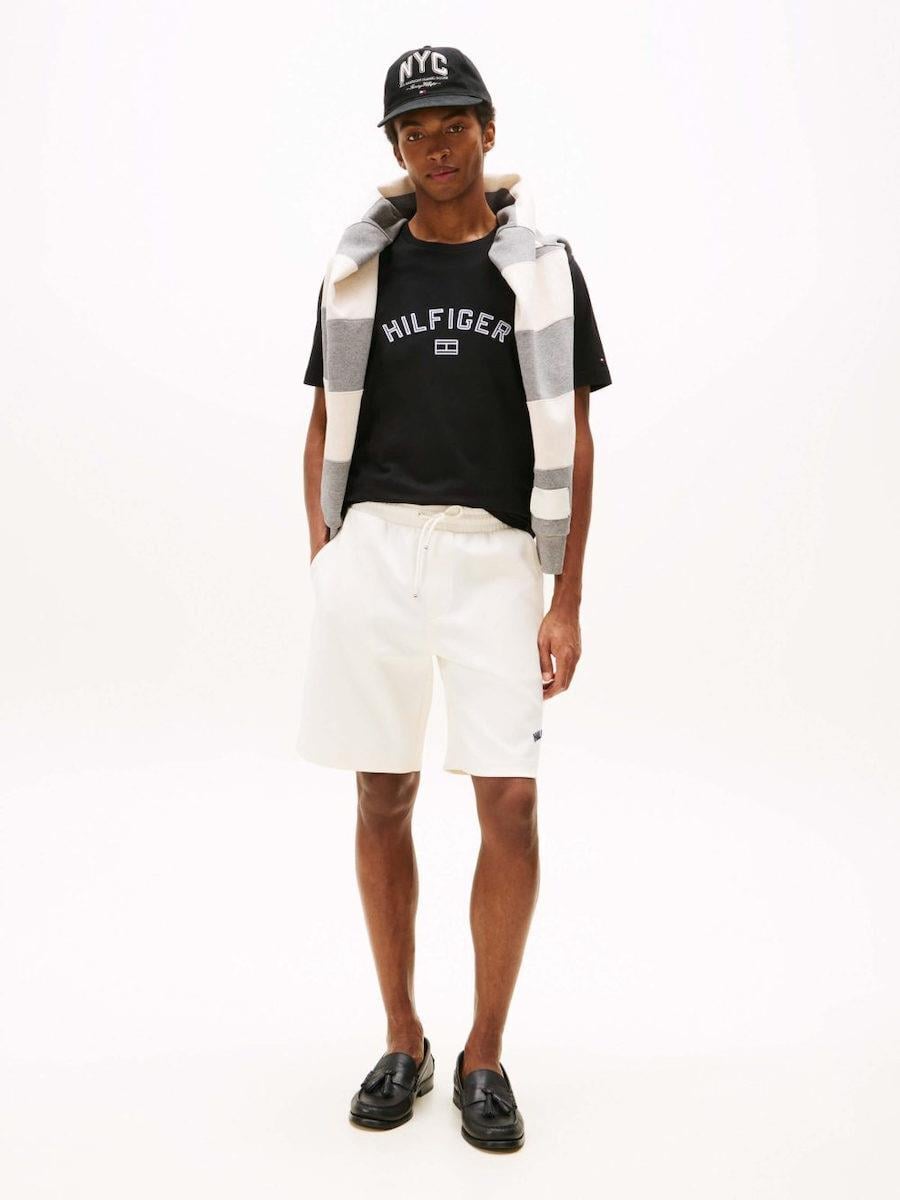 TOMMY HILFIGER Tommy Hilfiger Erkek Regular Fit Pamuklu Logo Baskılı Pamuklu Yuvarlak Yakalı Kısa Kollu Siyah T-Shirt MW0MW39357-BDS