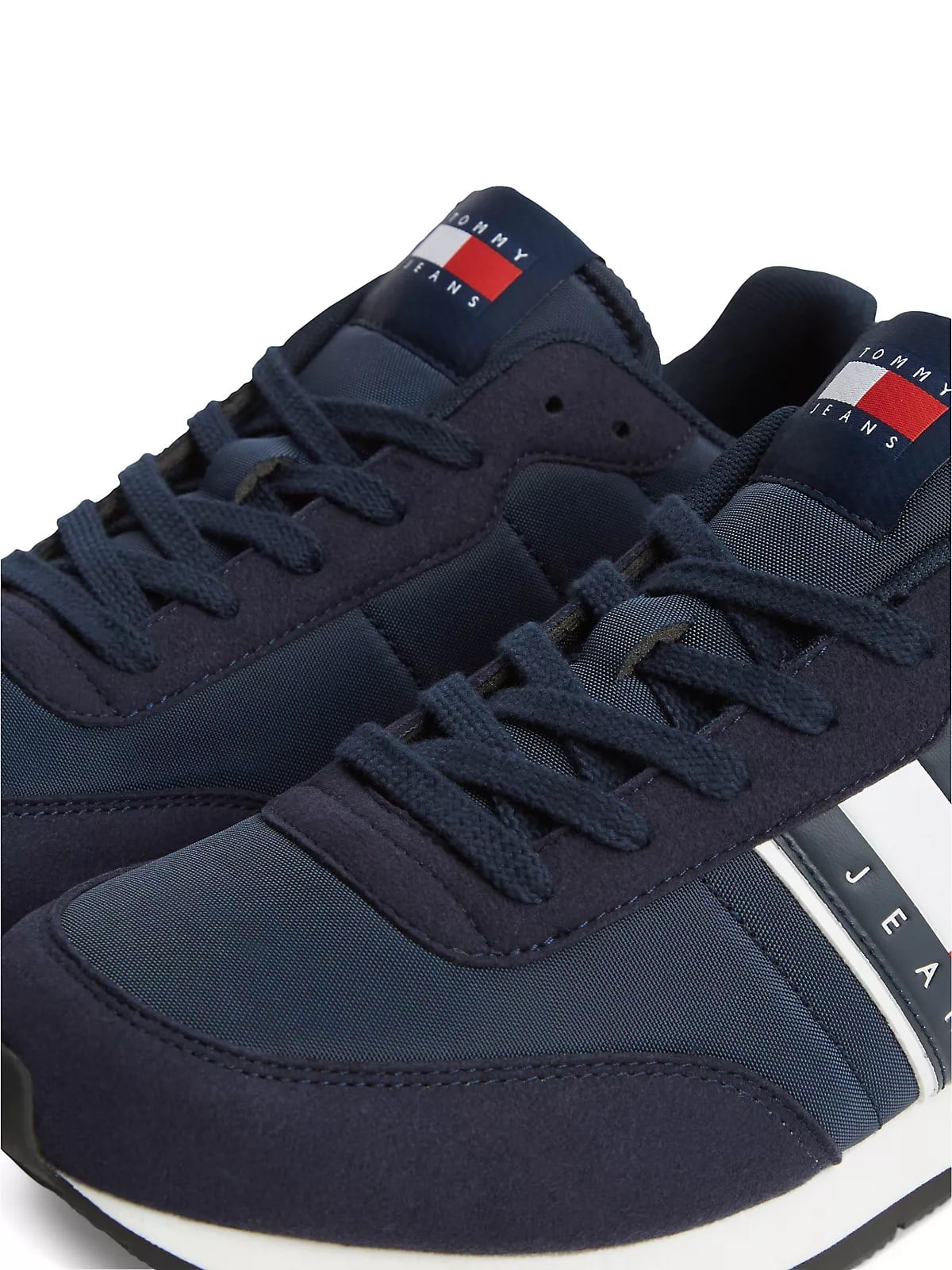 Tommy Hilfiger Tommy Hilfiger Erkek Süet Detaylı Bayrak Logo Desenli Lacivert Sneaker EM0EM01709-C1G