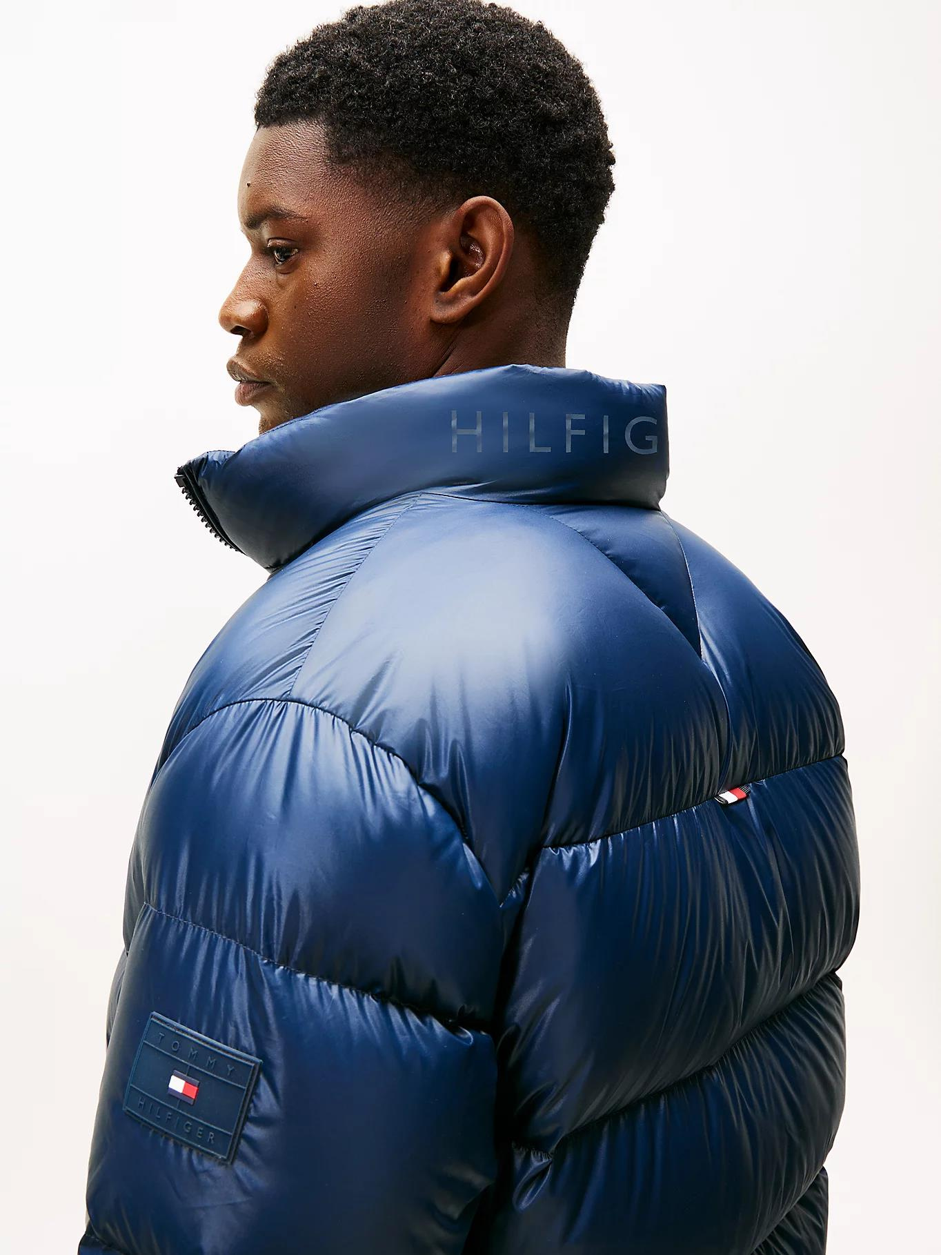 Tommy Hilfiger Tommy Hilfiger Erkek Uzun Kol Kapitoneli Şişme Dik Yaka Cepli Mavi Mont MW0MW40617-C1G