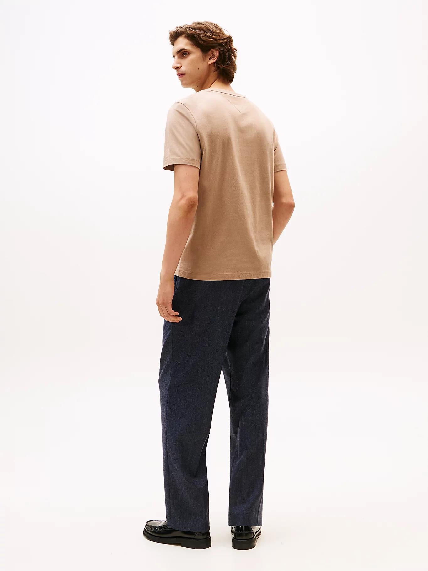 Tommy Hilfiger Tommy Hilfiger Erkek Yuvarlak Yaka Slim Fit Esnek Kumaş Uzun Kollu Bej T-Shirt MW0MW39995-AFE