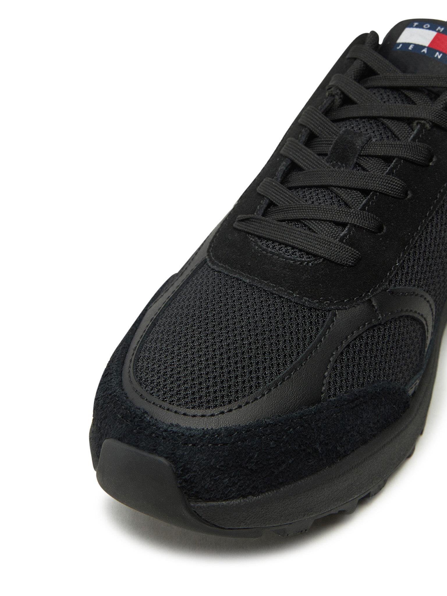 Tommy Hilfiger Tommy Hilfiger Erkek Yüksek Rahat Taban Süet Detaylı Siyah Sneaker EM0EM01537-BDS
