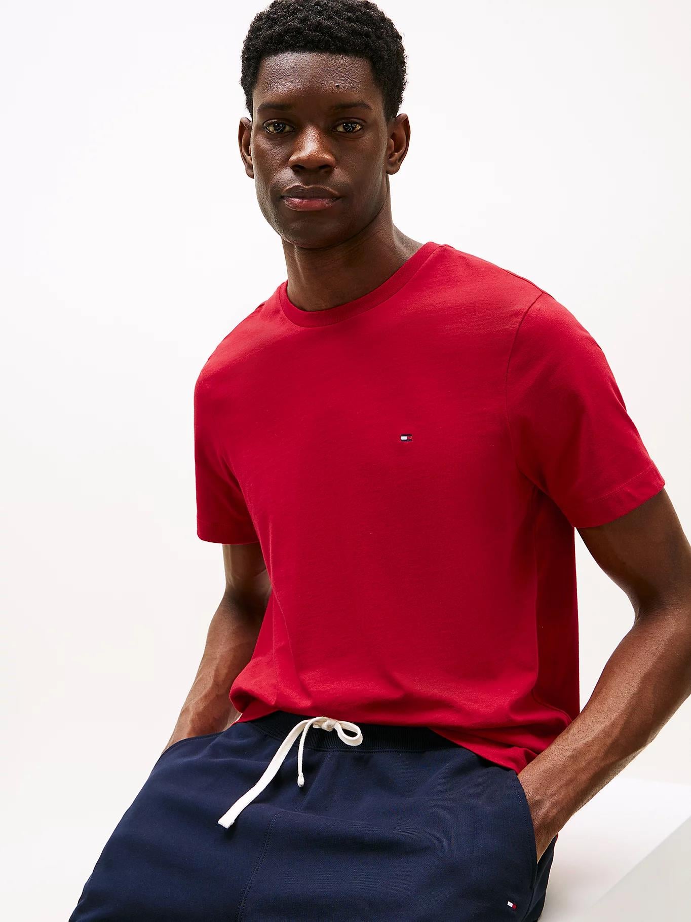 Tommy Hilfiger Tommy Hilfiger Erkek Yuvarlak Yaka Slim Fit Esnek Kumaş Uzun Kollu Kırmızı T-Shirt MW0MW39995-XLD