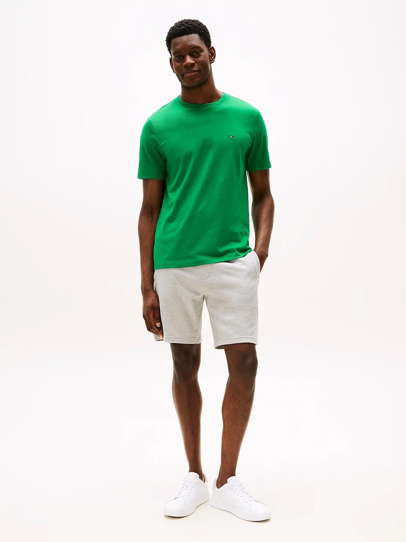 TOMMY HILFIGER Tommy Hilfiger Erkek Yuvarlak Yaka Slim Fit Esnek Kumaş Uzun Kollu Yeşil T-Shirt MW0MW39995-L4B