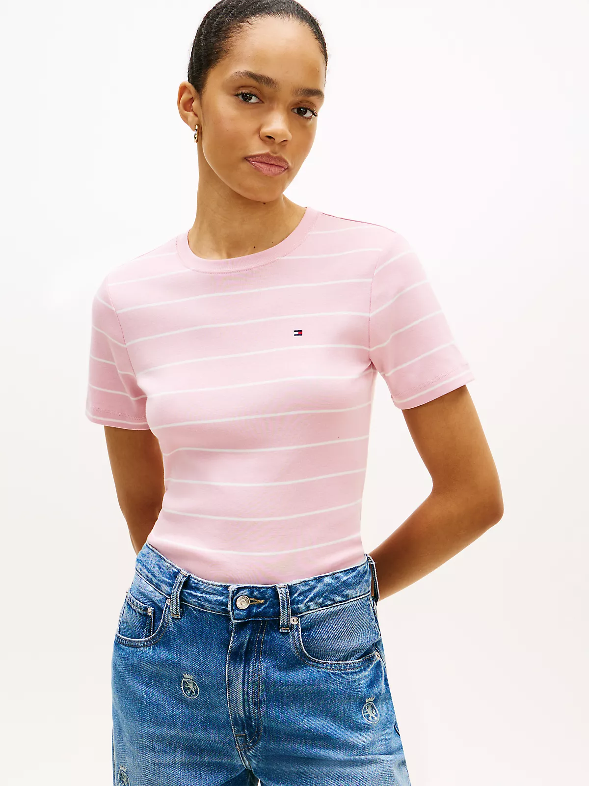 Tommy Hilfiger Tommy Hilfiger Kadın %100 Pamuklu Logo Detaylı Bisiklet Yaka Kısa Kollu Pembe T-Shirt WW0WW40587-0D5