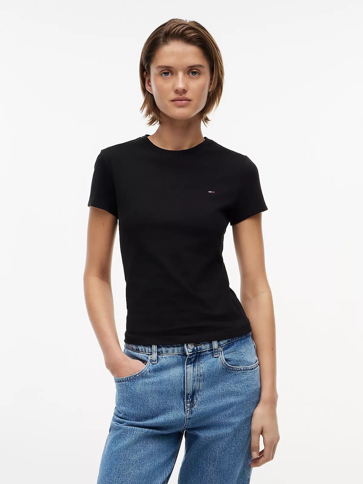 Tommy Hilfiger Tommy Hilfiger Kadın Dar Kesim Logo İmzalı Yuvarlak Yakalı Pamuklu Kısa Kollu Siyah T-Shirt DW0DW20459-BDS