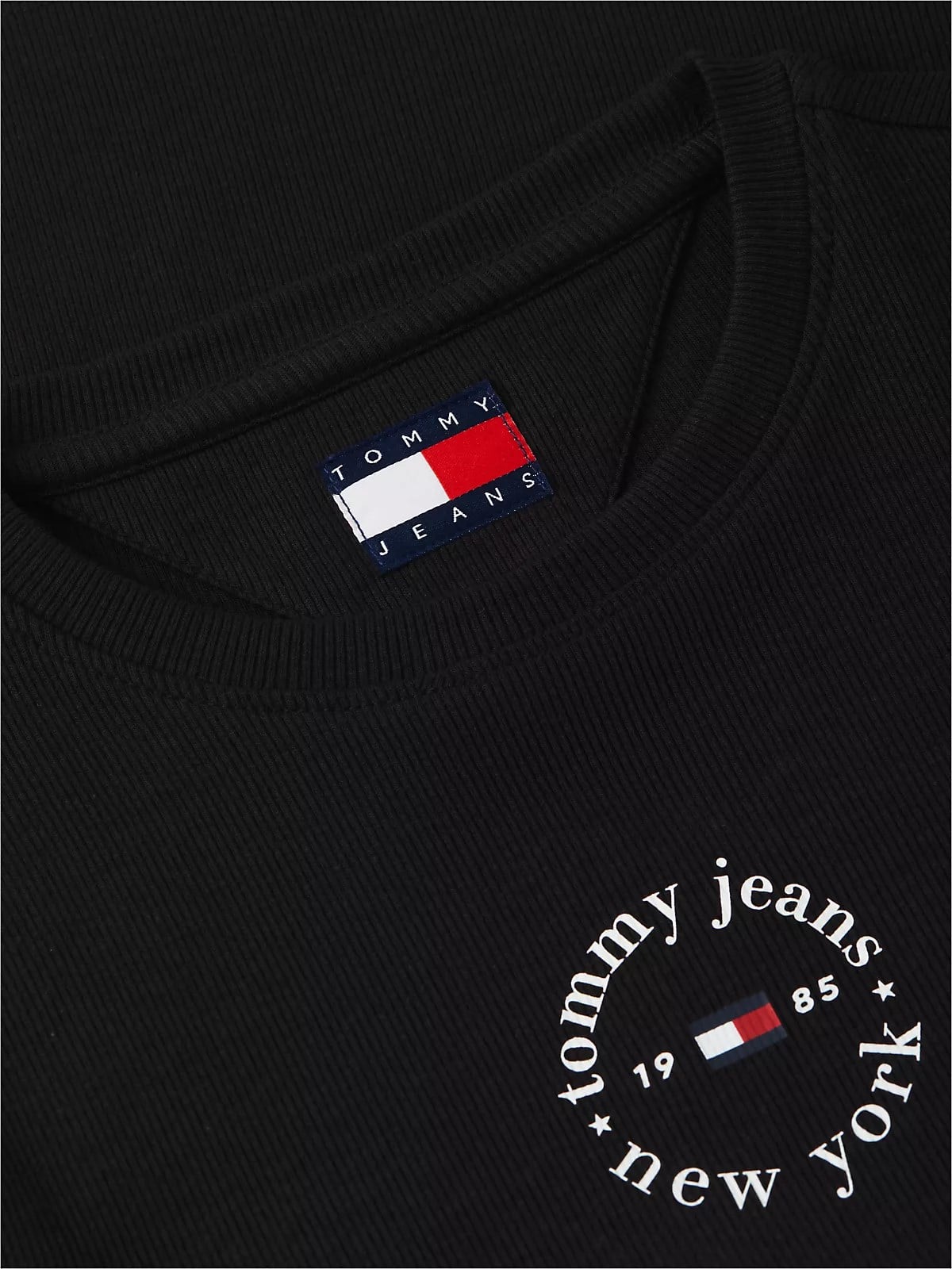 Tommy Hilfiger Tommy Hilfiger Kadın Dar Kesim Yuvarlak Yakalı Pamuklu Esnek Örgü Kumaş Kısa Kollu Siyah T-Shirt DW0DW22807-BDS