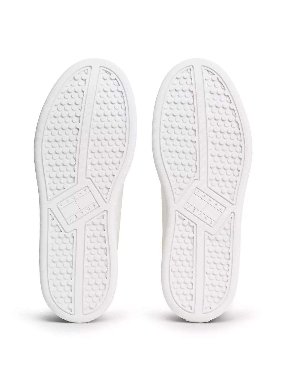 Tommy Hilfiger Tommy Hilfiger Kadın Düşük Bilekli İkonik Bayrak Logo Desenli Süet Detaylı Deri Beyaz Sneaker EN0EN03146-0GZ