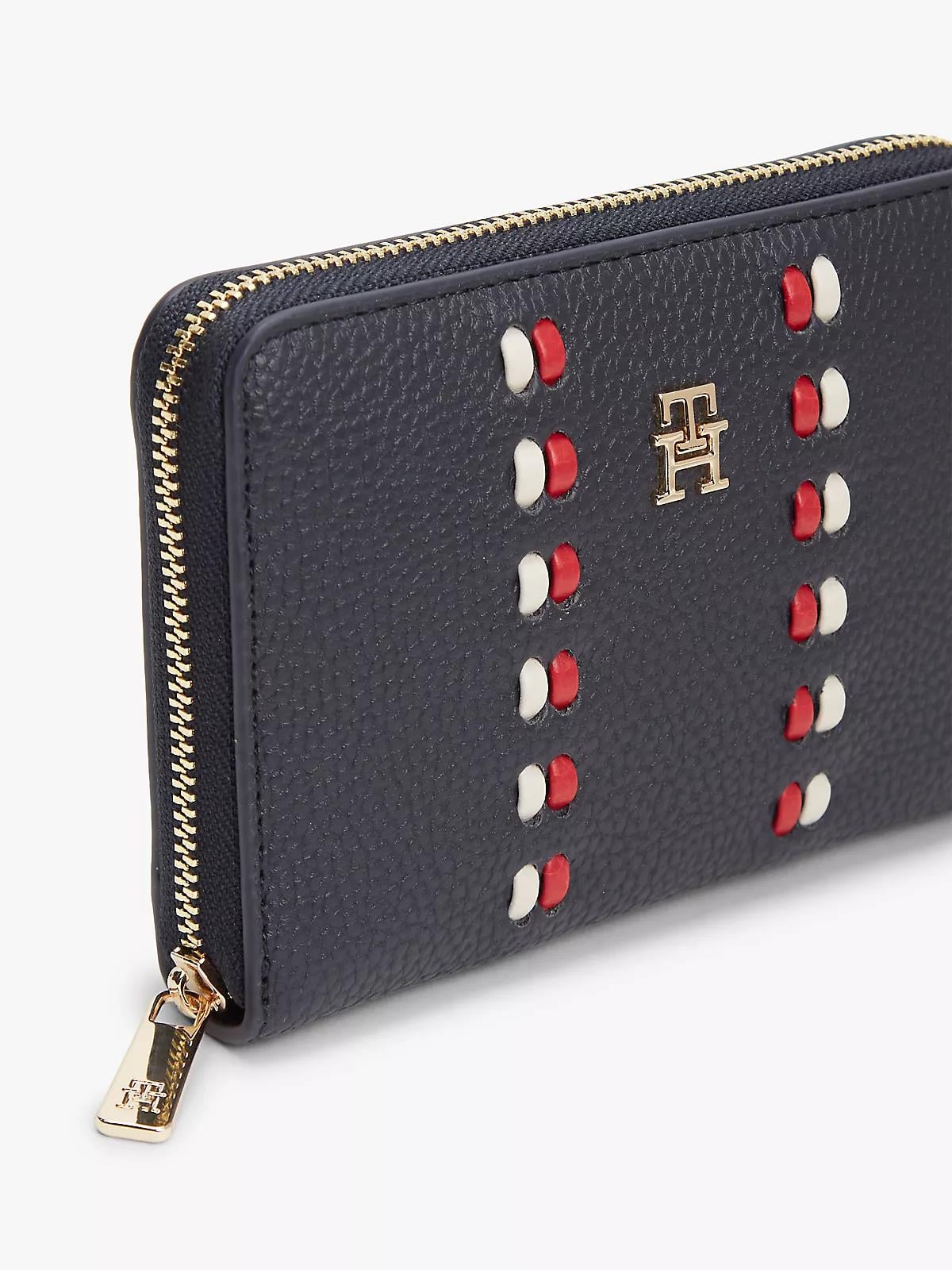 Tommy Hilfiger Tommy Hilfiger Kadın Fermuarlı Bozuk Para Bölmeli Çakıl Taşı Desenli Lacivert Cüzdan AW0AW18132-DW6