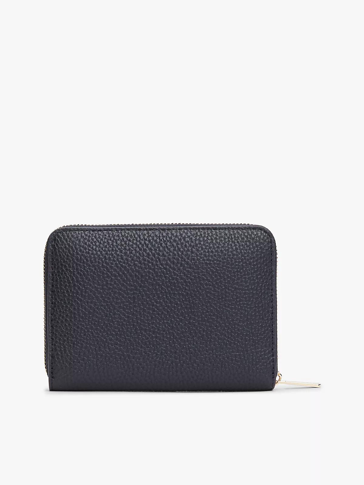 Tommy Hilfiger Tommy Hilfiger Kadın Fermuarlı Bozuk Para Bölmeli Çakıl Taşı Desenli Lacivert Cüzdan AW0AW18132-DW6