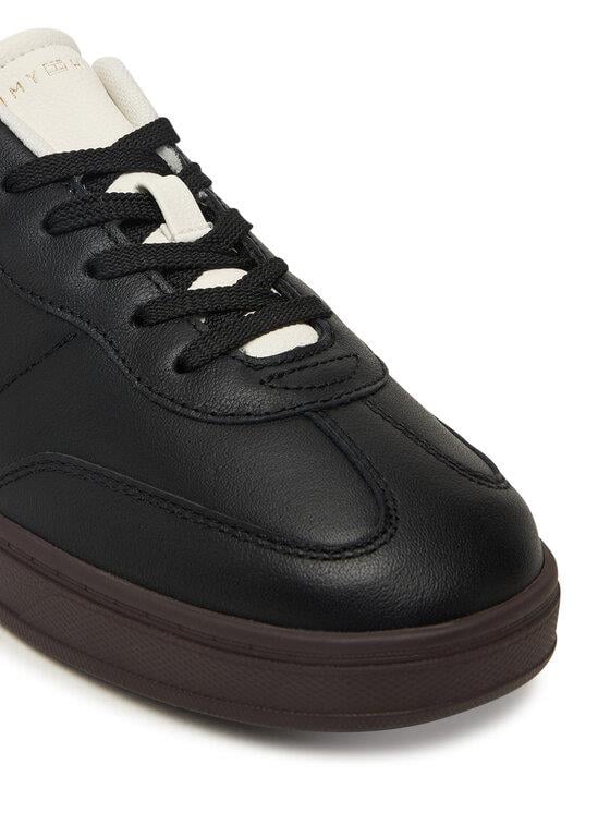 Tommy Hilfiger Tommy Hilfiger Kadın Kontrast TH Logolu Düşük Bilekli %100 Deri Siyah Sneaker FW0FW08823-BDS