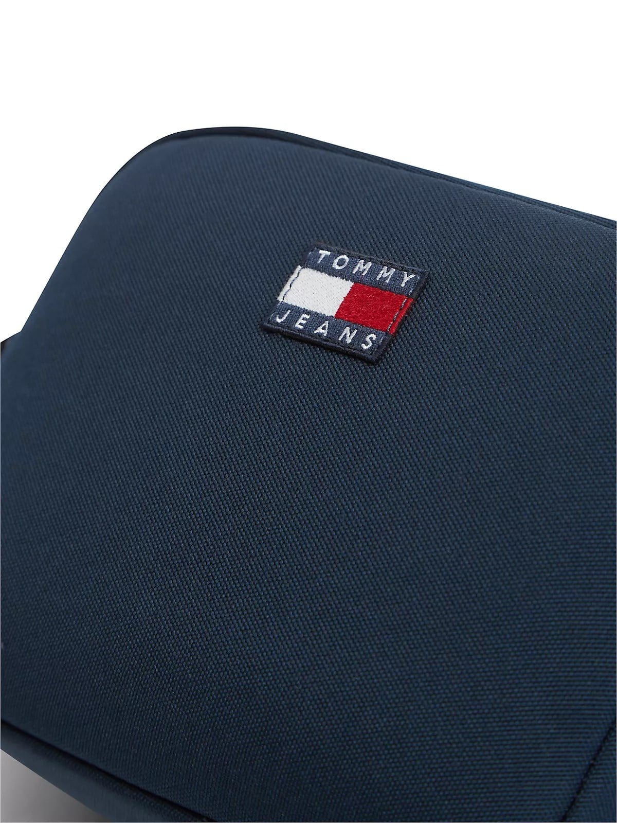 Tommy Hilfiger Tommy Hilfiger Kadın Logo Baskılı Ayarlanabilir Omuz Askılı Logo Etiketli Lacivert Çanta AW0AW18769-C1G