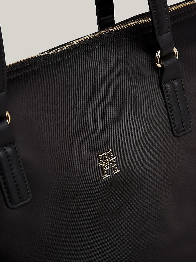 Tommy Hilfiger Tommy Hilfiger Kadın Logolu Deri Kart Bölmeli Günlük Kullanım Siyah Omuz Çantası AW0AW15639-BDS