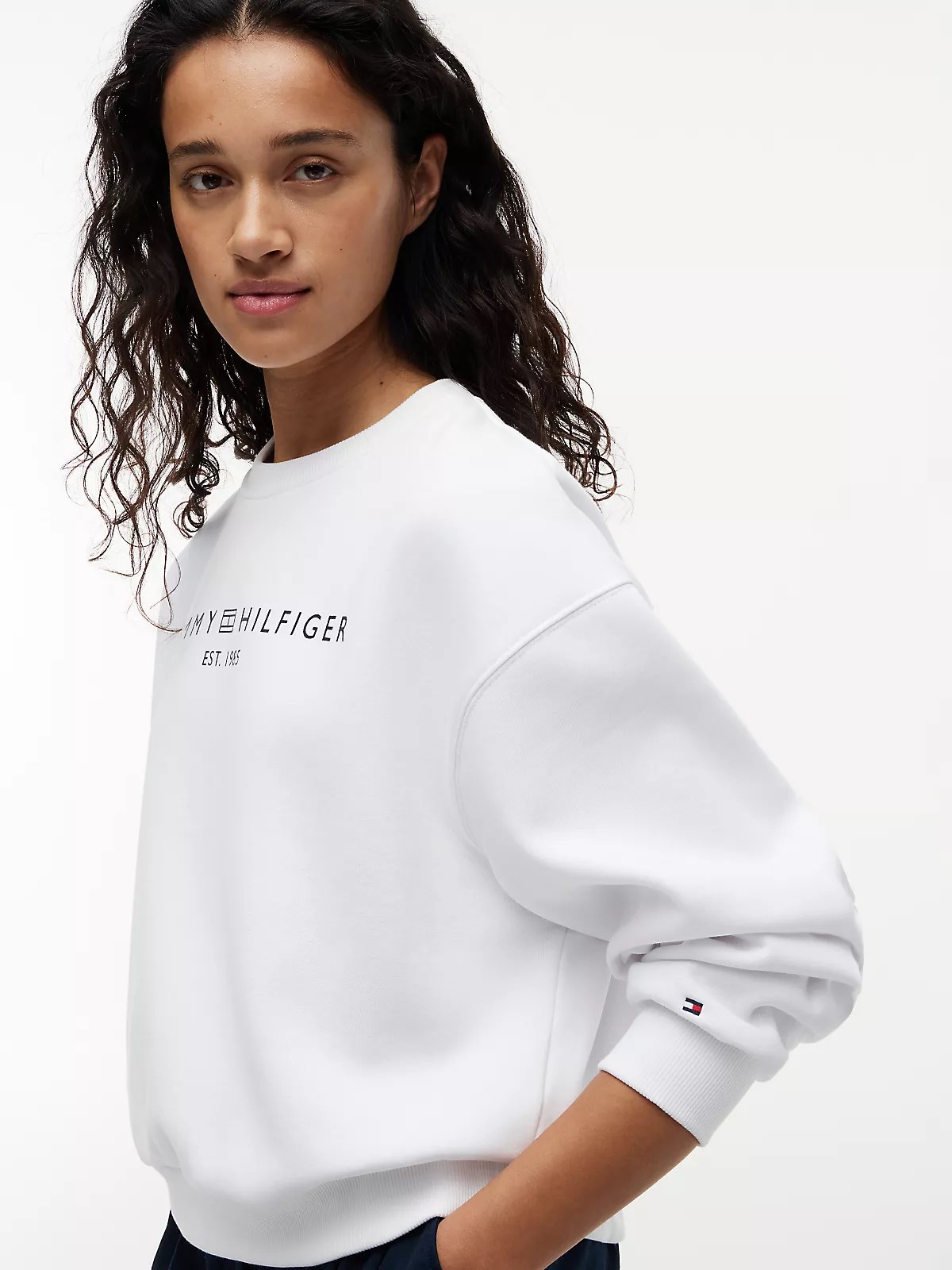 Tommy Hilfiger Tommy Hilfiger Kadın Regular Fit Pamuklu Bisiklet Yaka Uzun Kollu Beyaz Sweatshirt WW0WW47831-YCF
