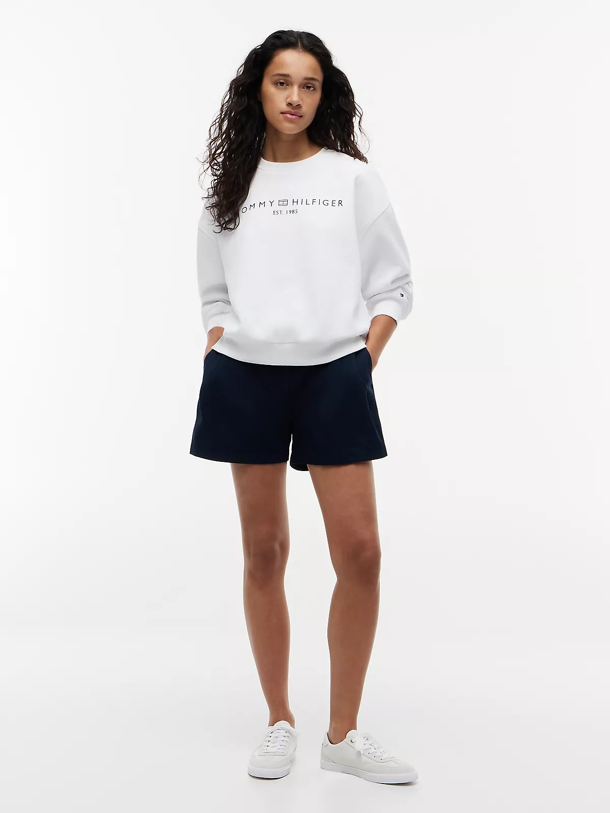 Tommy Hilfiger Tommy Hilfiger Kadın Regular Fit Pamuklu Bisiklet Yaka Uzun Kollu Beyaz Sweatshirt WW0WW47831-YCF