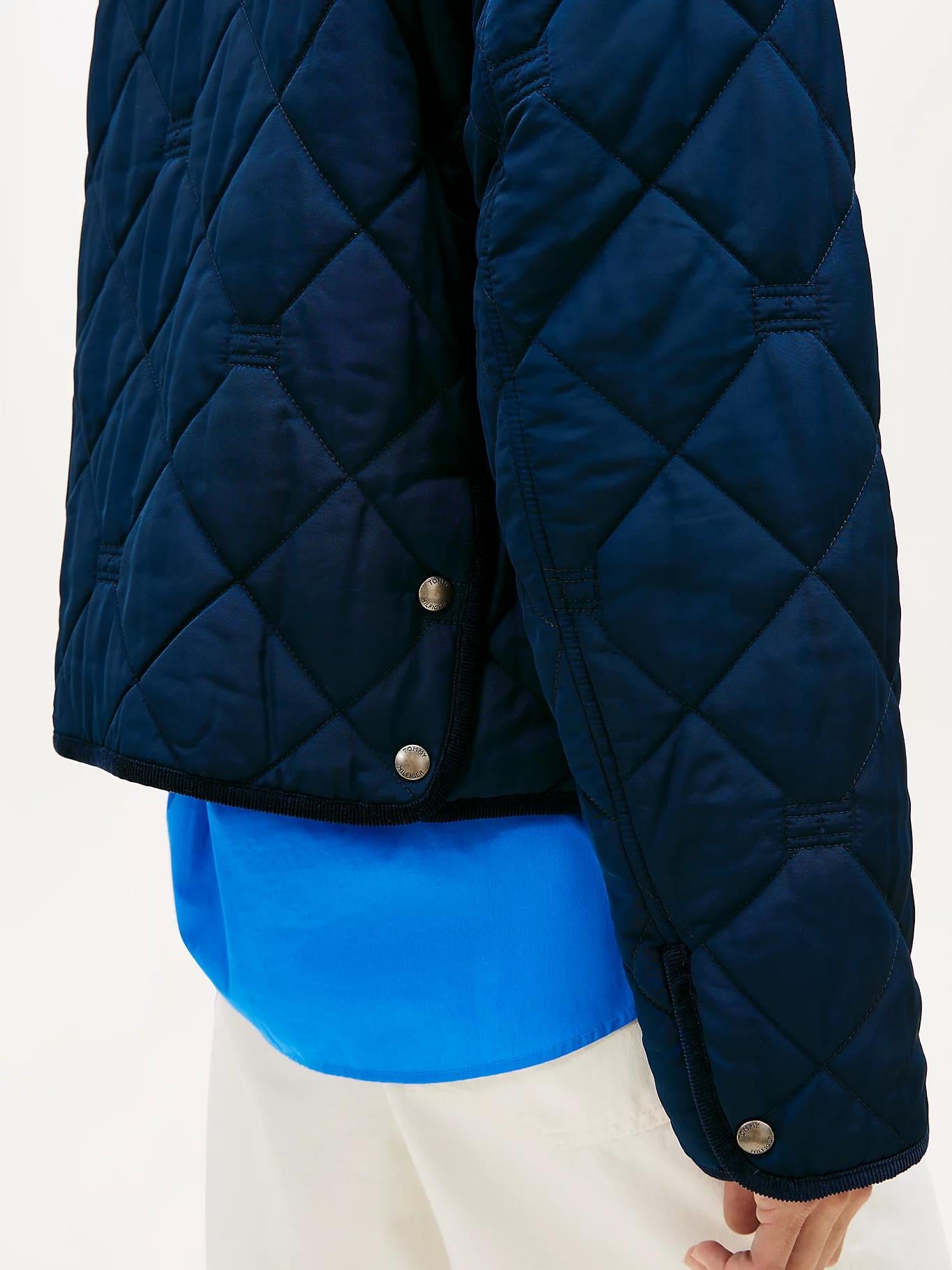 Tommy Hilfiger Tommy Hilfiger Kadın Regular Fit Su Geçirmez Kapitone Desenli Uzun Kollu Lacivert Ceket WW0WW47998-C1G