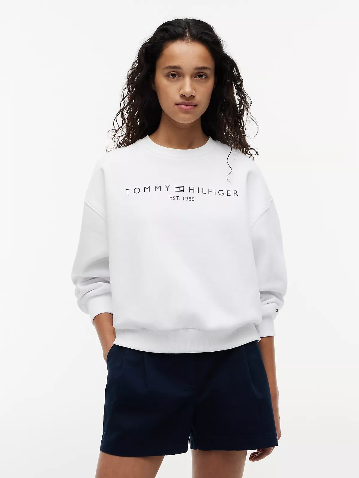Tommy Hilfiger Tommy Hilfiger Kadın Regular Fit Pamuklu Bisiklet Yaka Uzun Kollu Beyaz Sweatshirt WW0WW47831-YCF