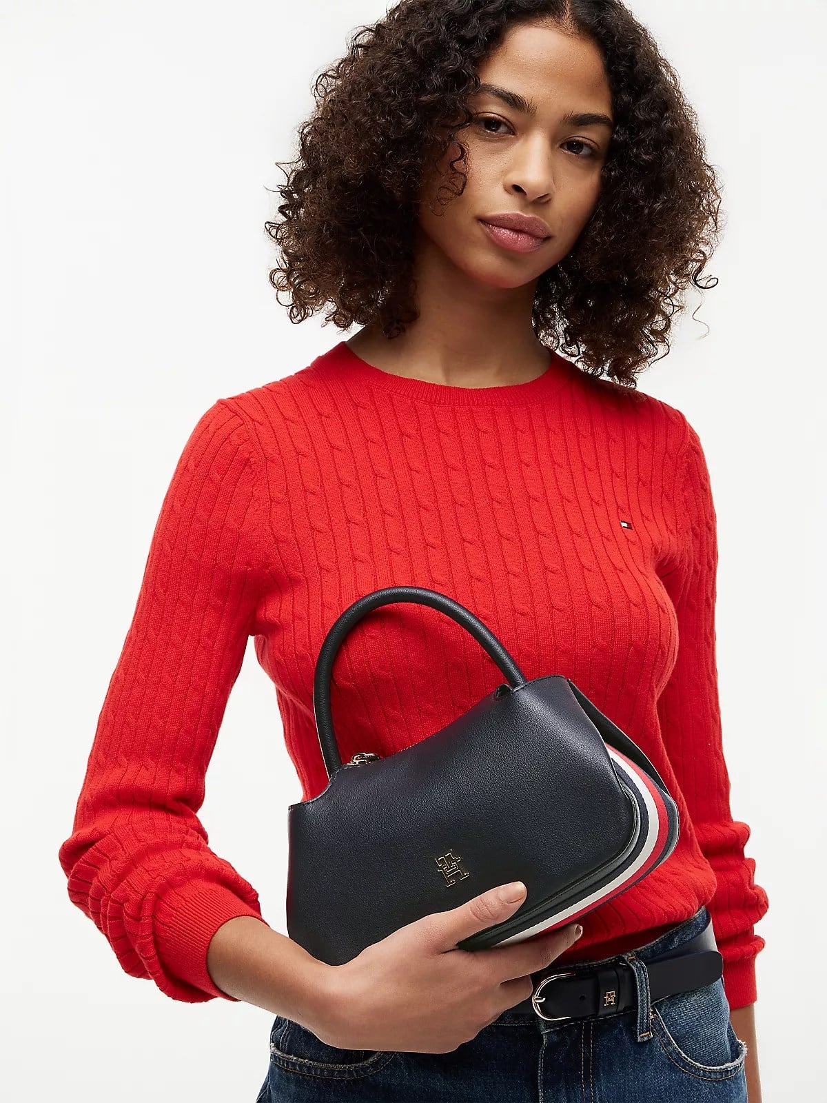 Tommy Hilfiger Tommy Hilfiger Kadın TH Monogram Logolu Uzun Askılı Lacivert Omuz Çantası AW0AW18743-DW6