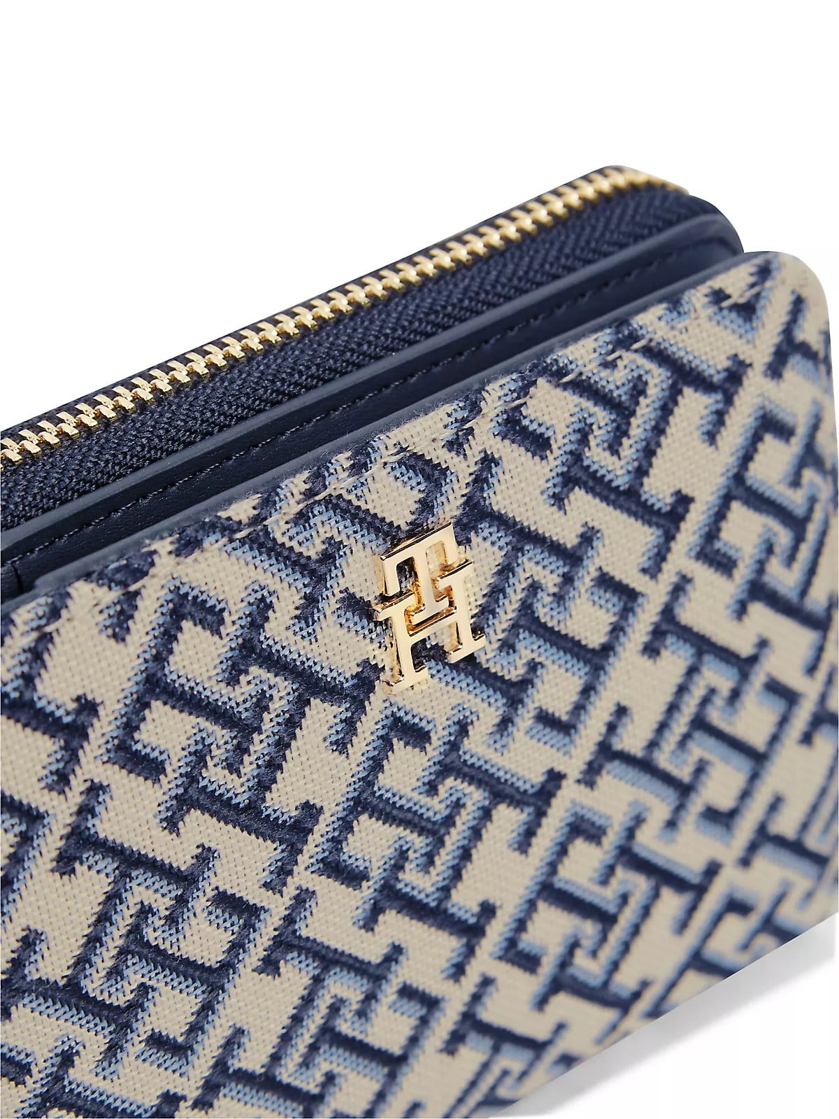 Tommy Hilfiger Tommy Hilfiger Kadın TH Monogram Logolu Ekstra Kartlık ve Banknot Bölmeli Fermuarlı Lacivert-Bej Cüzdan AW0AW18759-0GY
