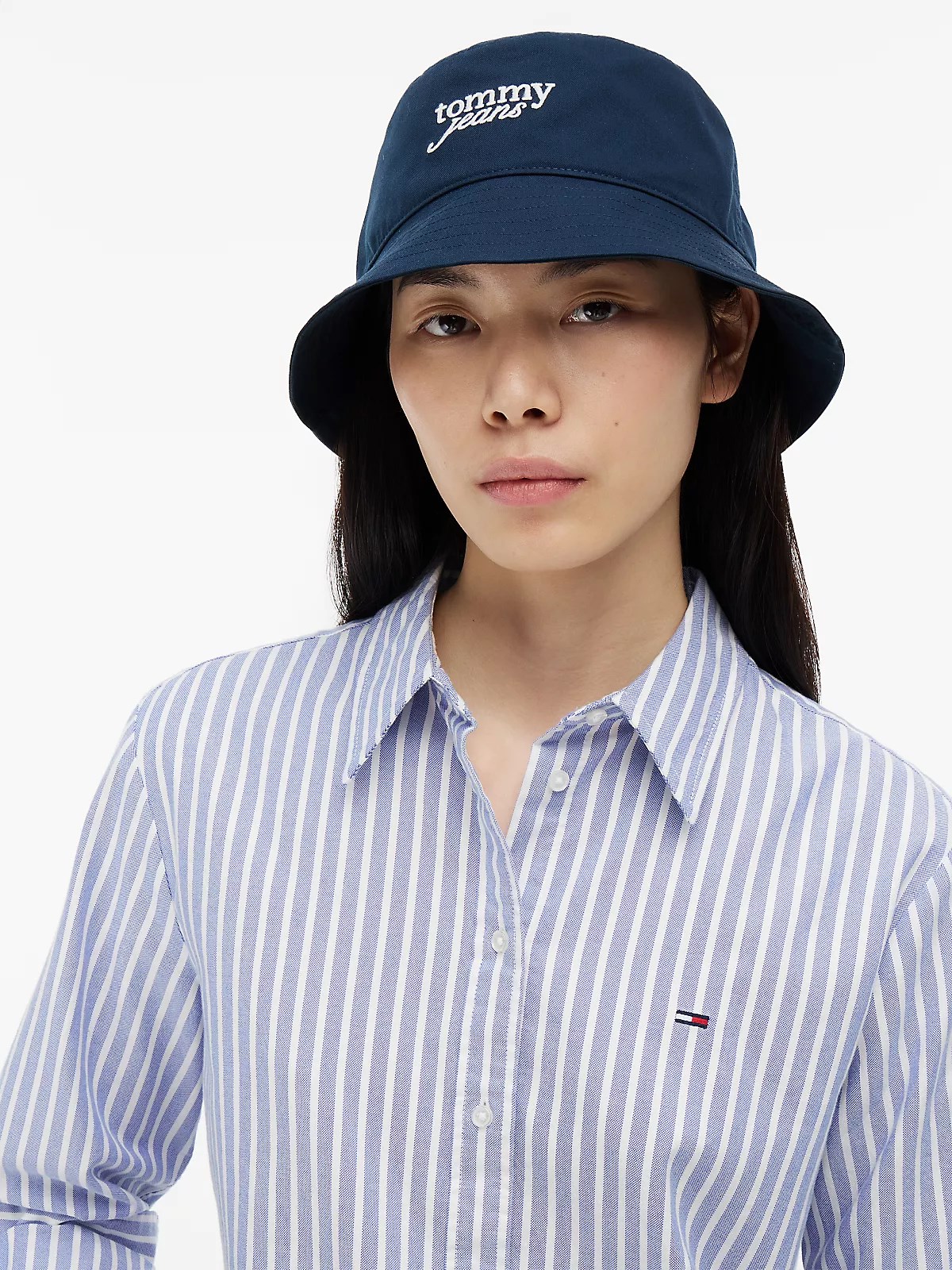 Tommy Hilfiger Tommy Hilfiger Kadın Tommy Jeans Markalı Pamuklu Kova Kesim Lacivert Şapka AW0AW18870-C1G