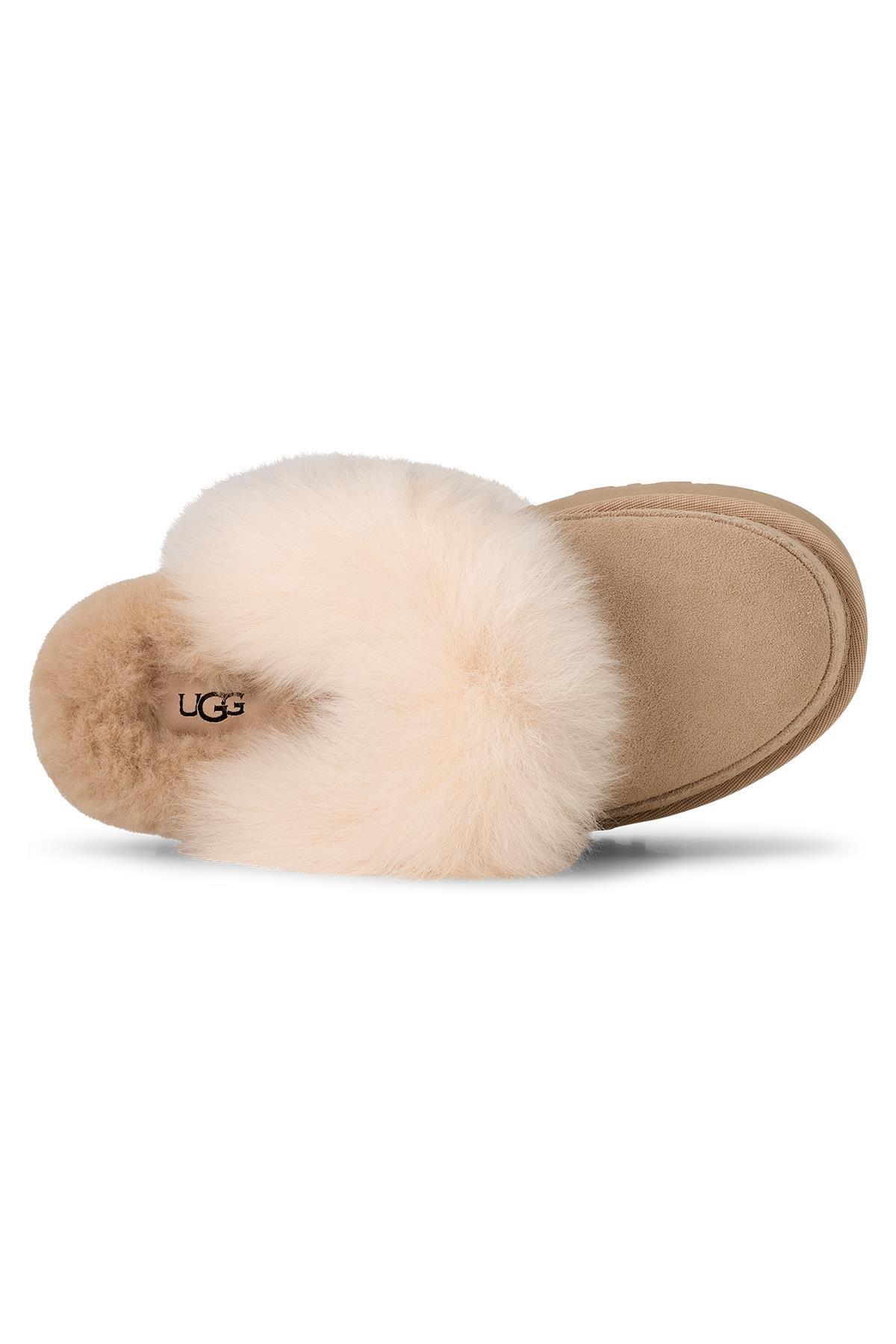 UGG UGG Kadın Platform Taban Yumuşak Astarlı Süet Deri Üst Yüzeyli Bej Bot & Bootie 1173930-SANDCASTLE