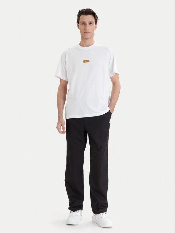 Versace Versace Erkek Metalik Logo Desenli Normal Kalıp Yuvarlak Yakalı Pamuklu Kısa Kollu Beyaz T-Shirt 80GAHT05 CJ00T-G03