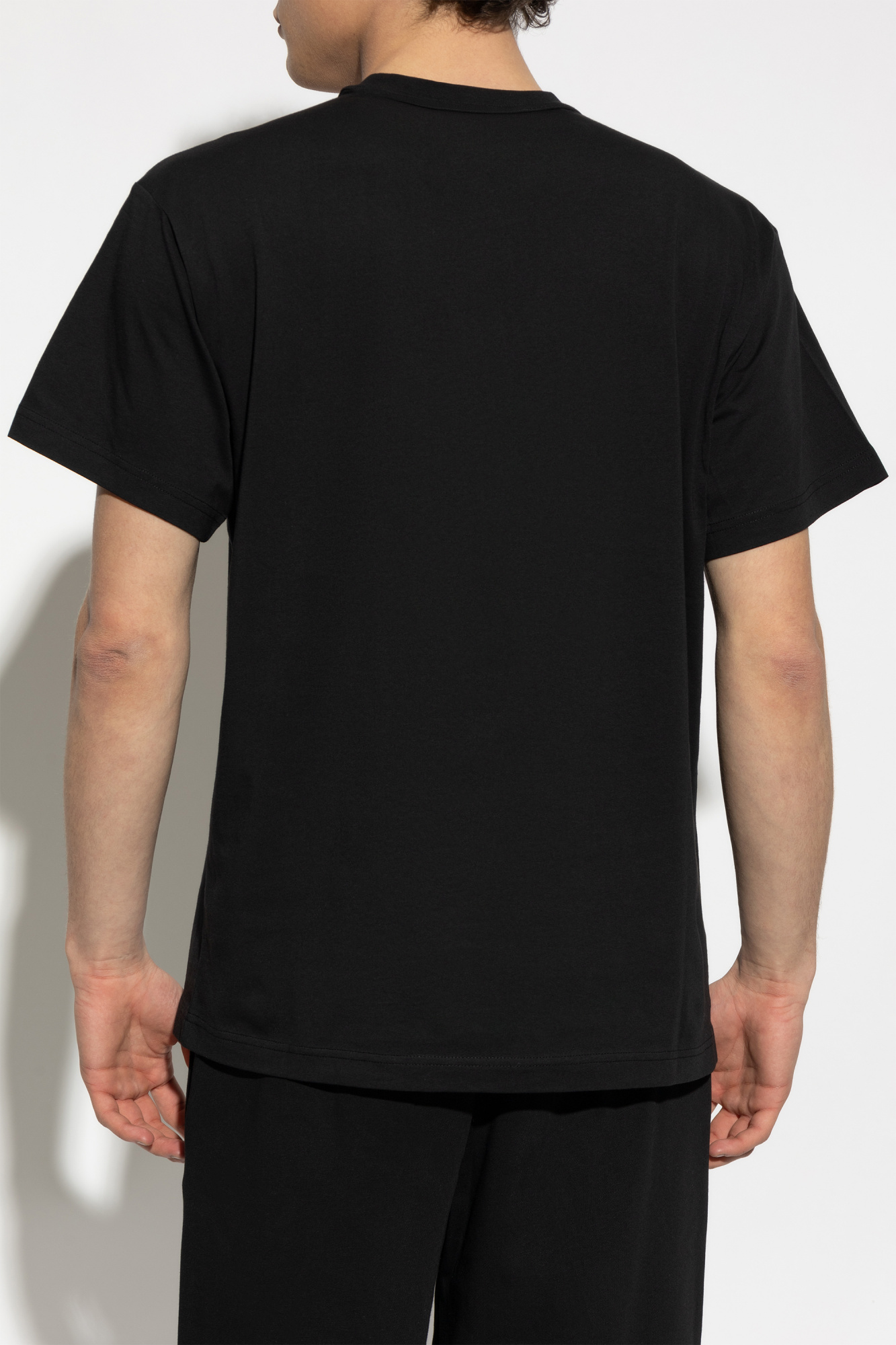 Versace Versace Erkek Normal Kesim Pamuklu Kabartma Logo Desenli Yuvarlak Yakalı Kısa Kollu Siyah T-Shirt 80GAHE09 CJ00E-899