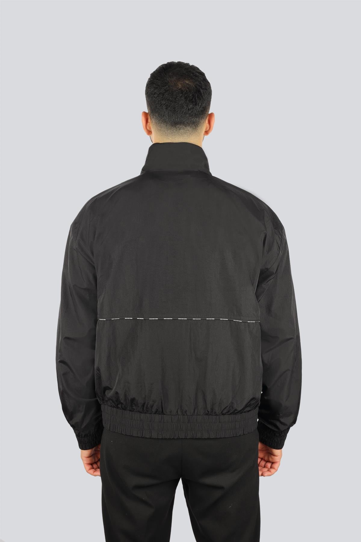 Versace Versace Erkek Regular Fit Dik Yaka Fermuarlı Uzun Kollu Siyah Ceket 78GASD11CQ04D-899