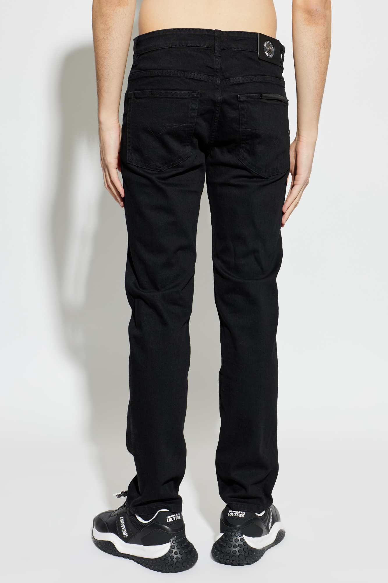 Versace Versace Erkek Slim Fit Normal Bel Pamuklu Düz Paça Siyah Pantolon 80GAB5S0 CDW00-909
