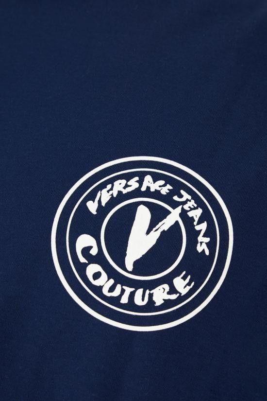 Versace Versace Kadın Bisiklet Yaka Kısa Kol Versace Yazı ve Desenli Lacivert T-Shirt 78GAHE07CJ00E-283