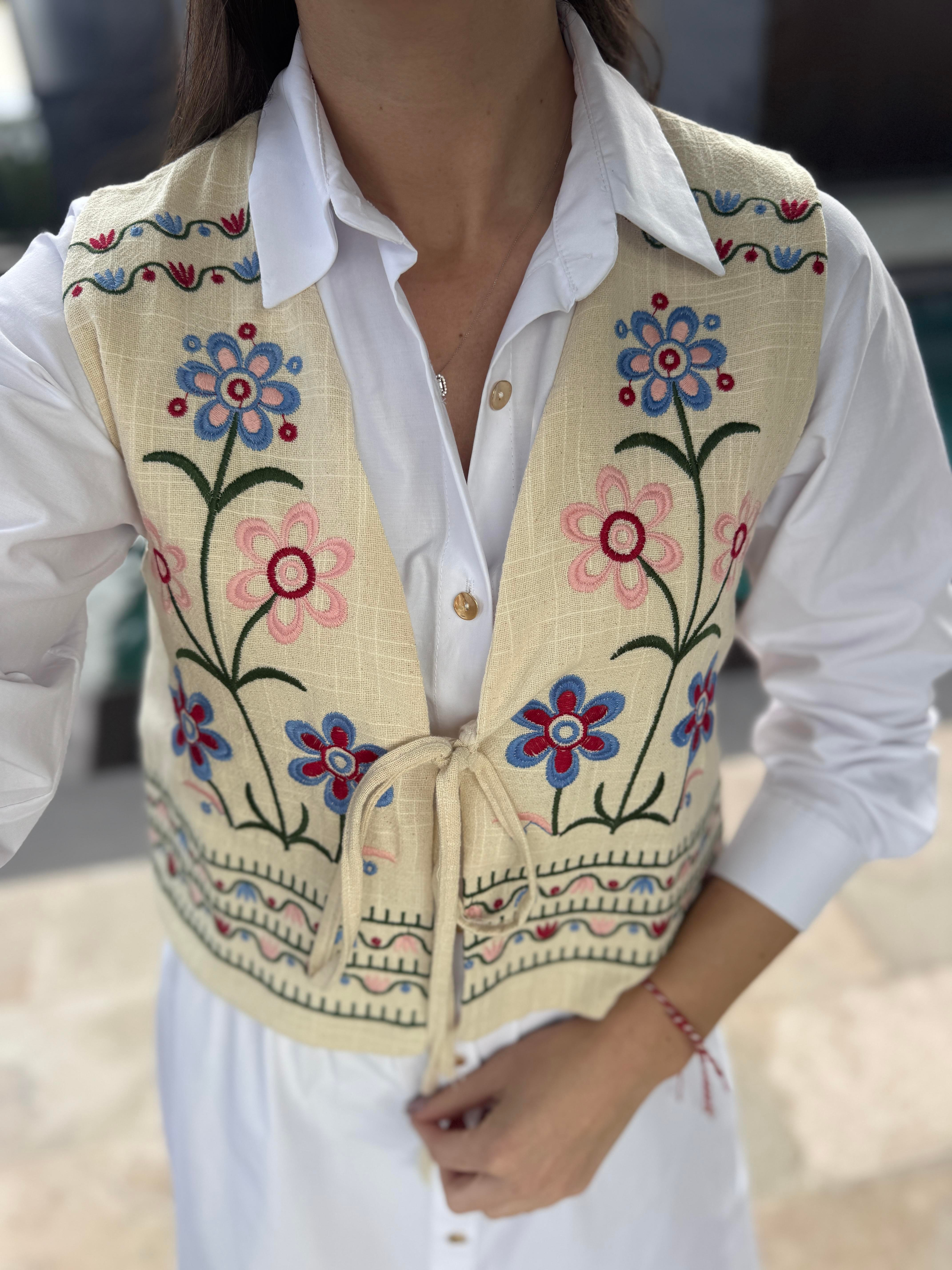 Frida Nakışlı Bej Yelek