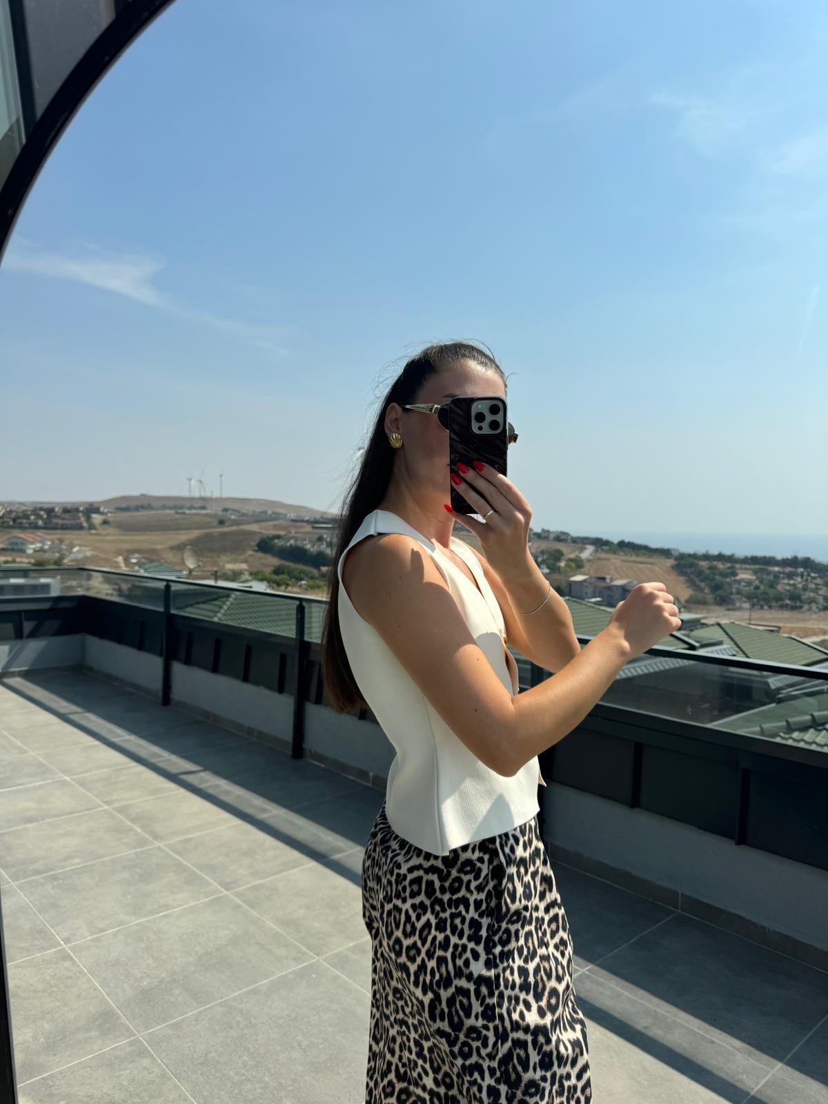 Krem Rengi Çelik Triko Yelek