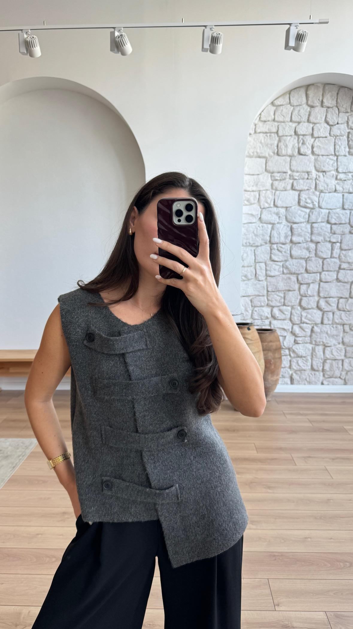 Vista Düğmeli Gri Yelek